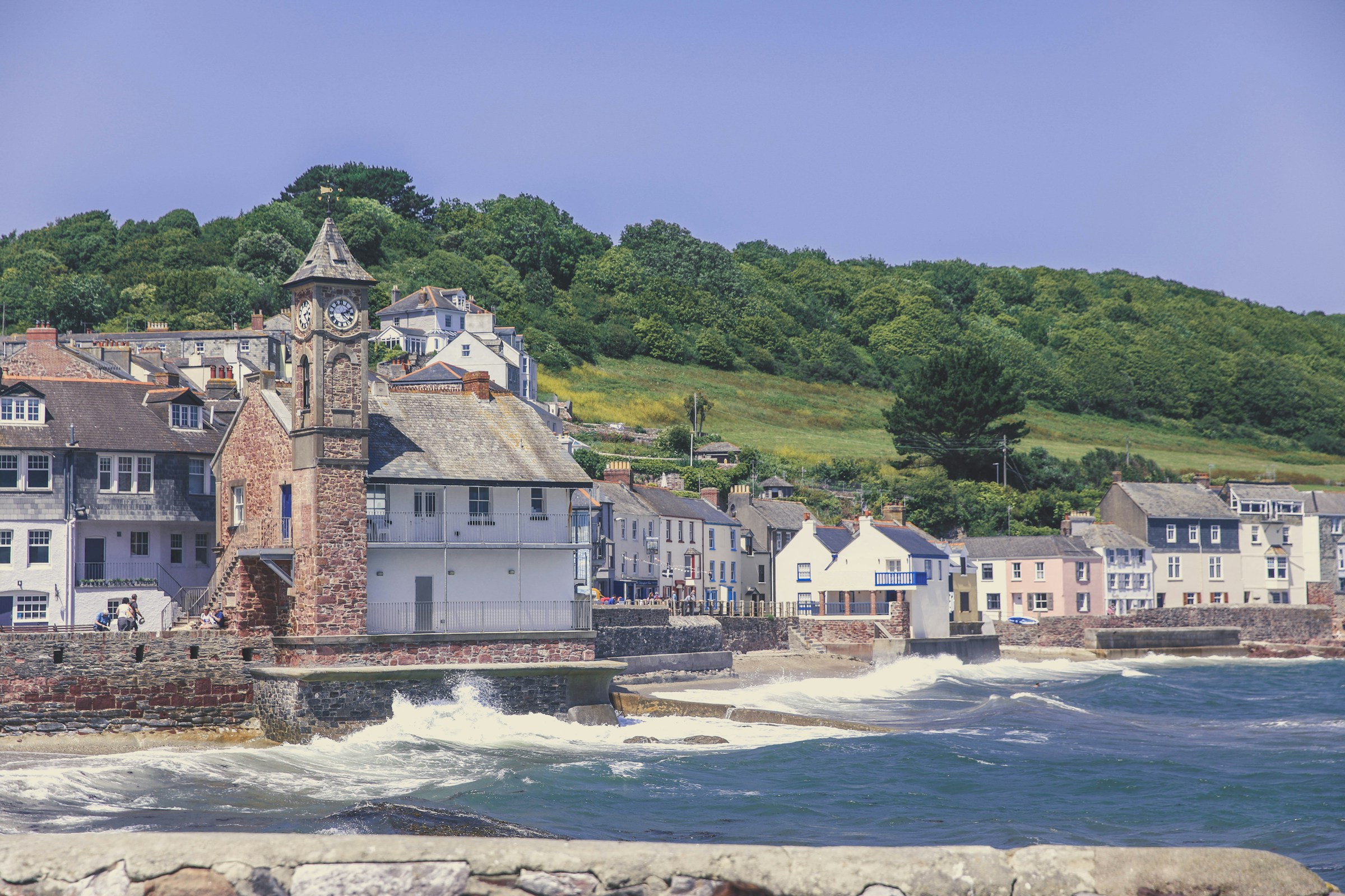A group of seaside houses | Source: Unsplash