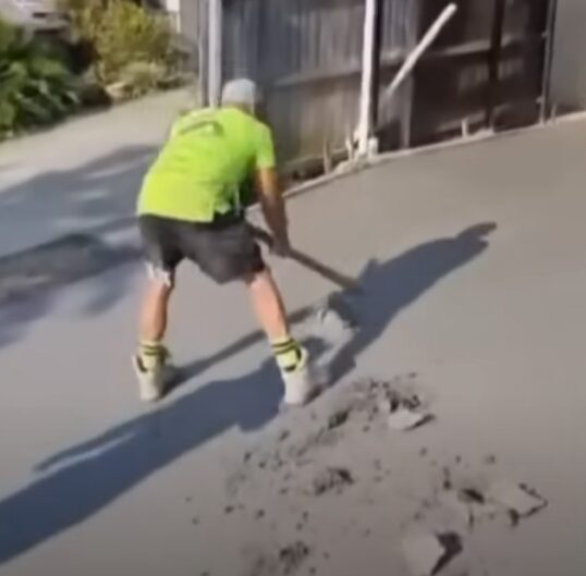 Builders Destroy Concrete Driveway They Built After Homeowner Refuses to Pay