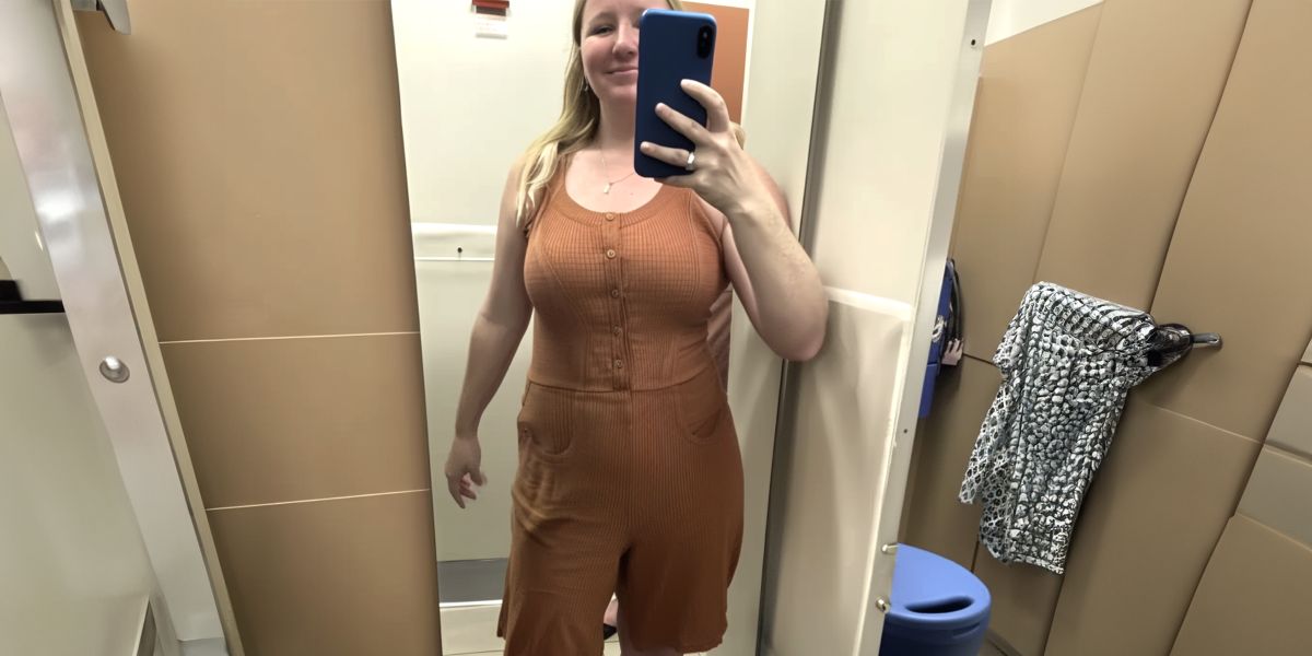 I Overheard My Husband Crushing My Dignity in a Boutique