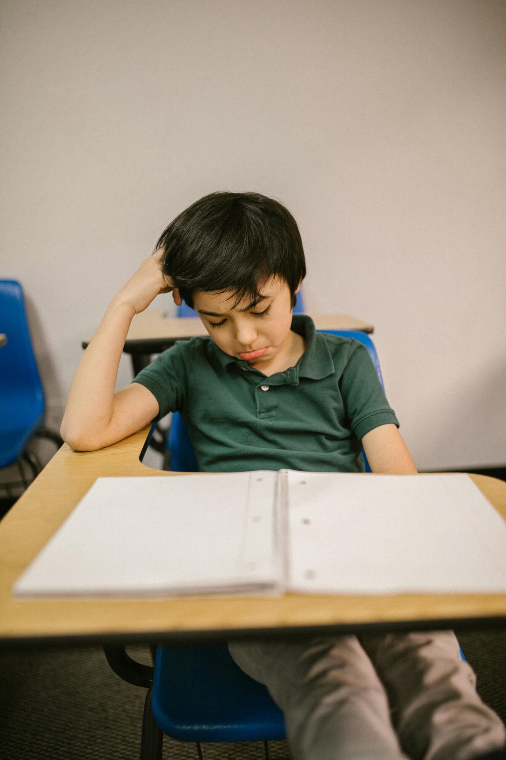 Rich Mom Screamed at Me for Seating Her Son Next to a Poor Girl — I Gave Her a Reality Check