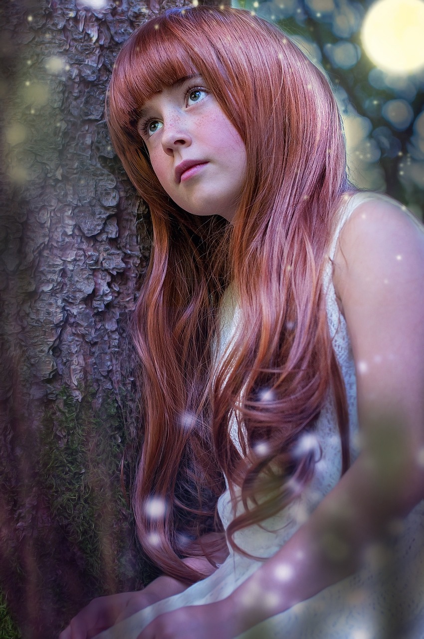 A little girl with red hair | Source: Pixabay
