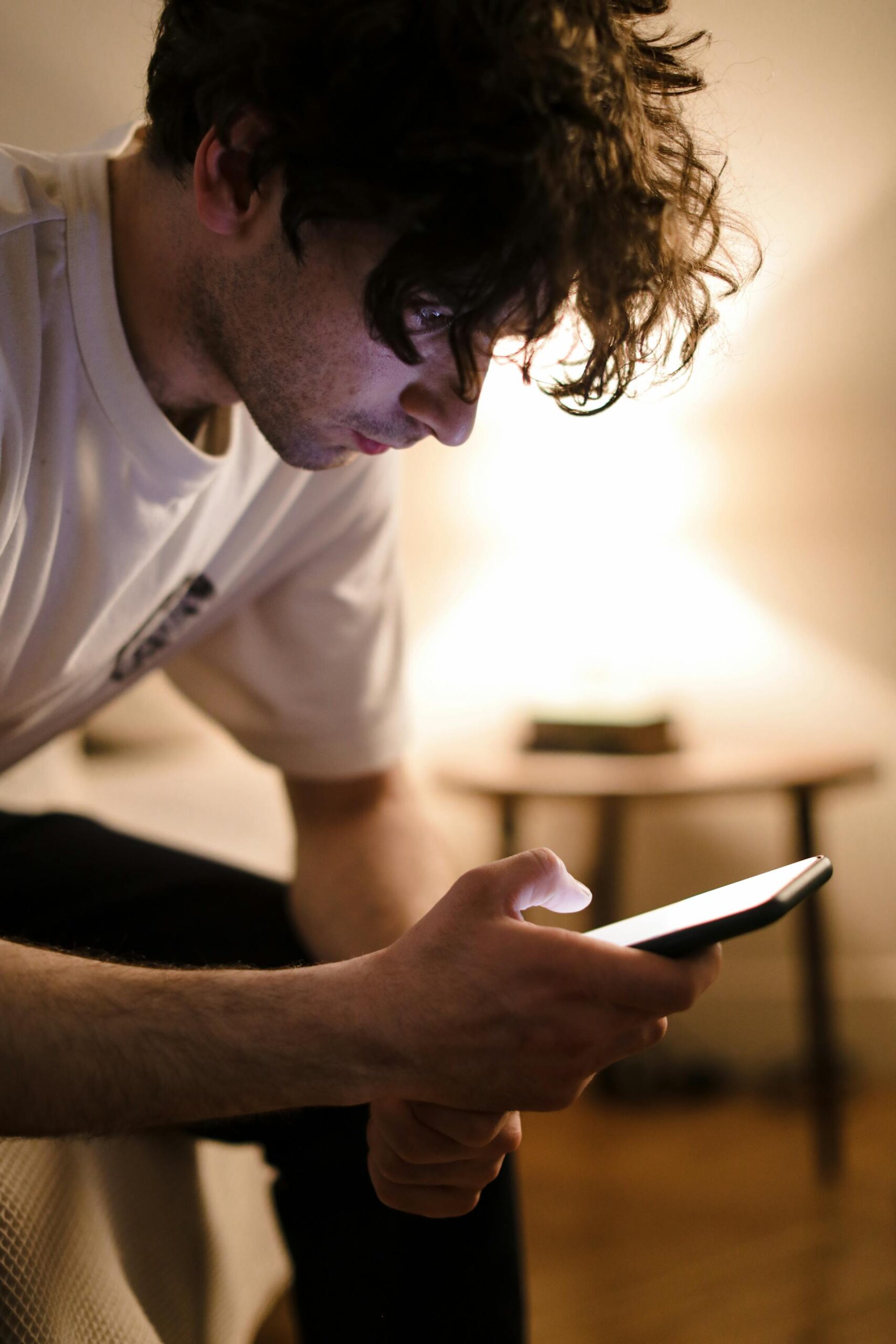 A man using his phone | Source: Pexels