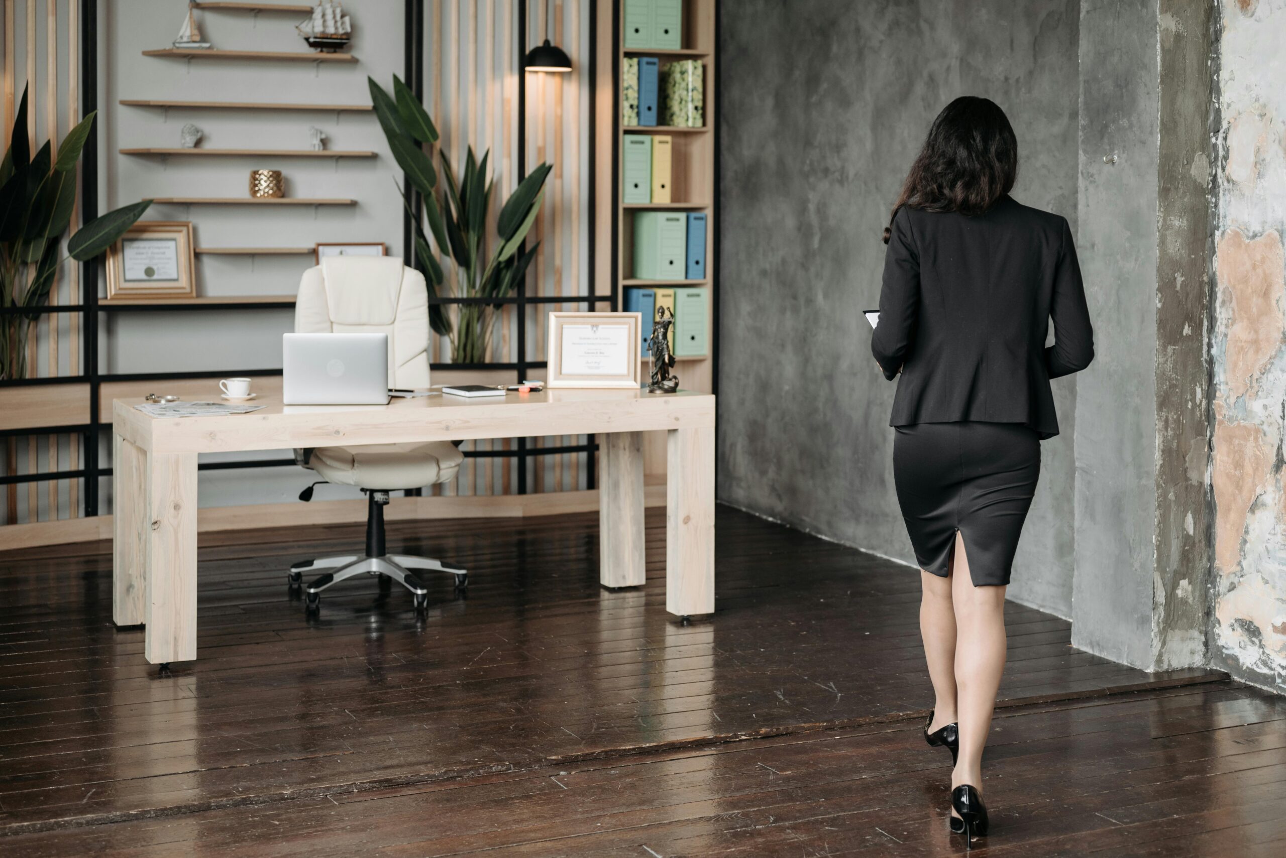 My Boss Fired Me for Wearing Cheap Clothes – My Co-workers Stood up for Me and Taught Him a Lesson