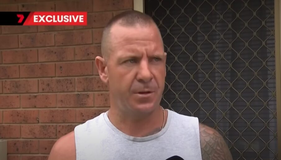 Builders Destroy Concrete Driveway They Built After Homeowner Refuses to Pay