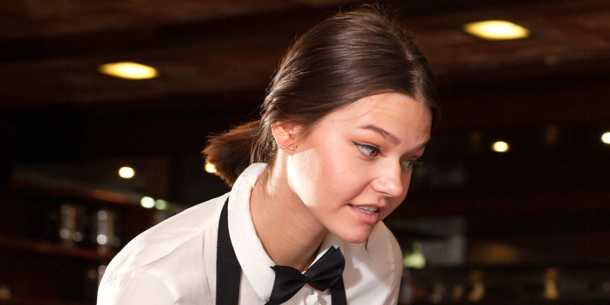 My Grandpa's Priceless Lesson to a Rude Waitress