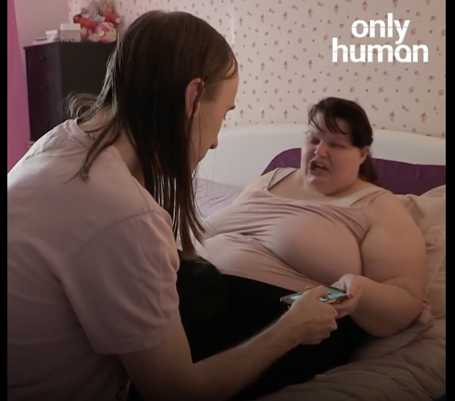 'Most Jealous Woman' Forces Her Partner to Take Lie Detector Test Every Time He Comes Home