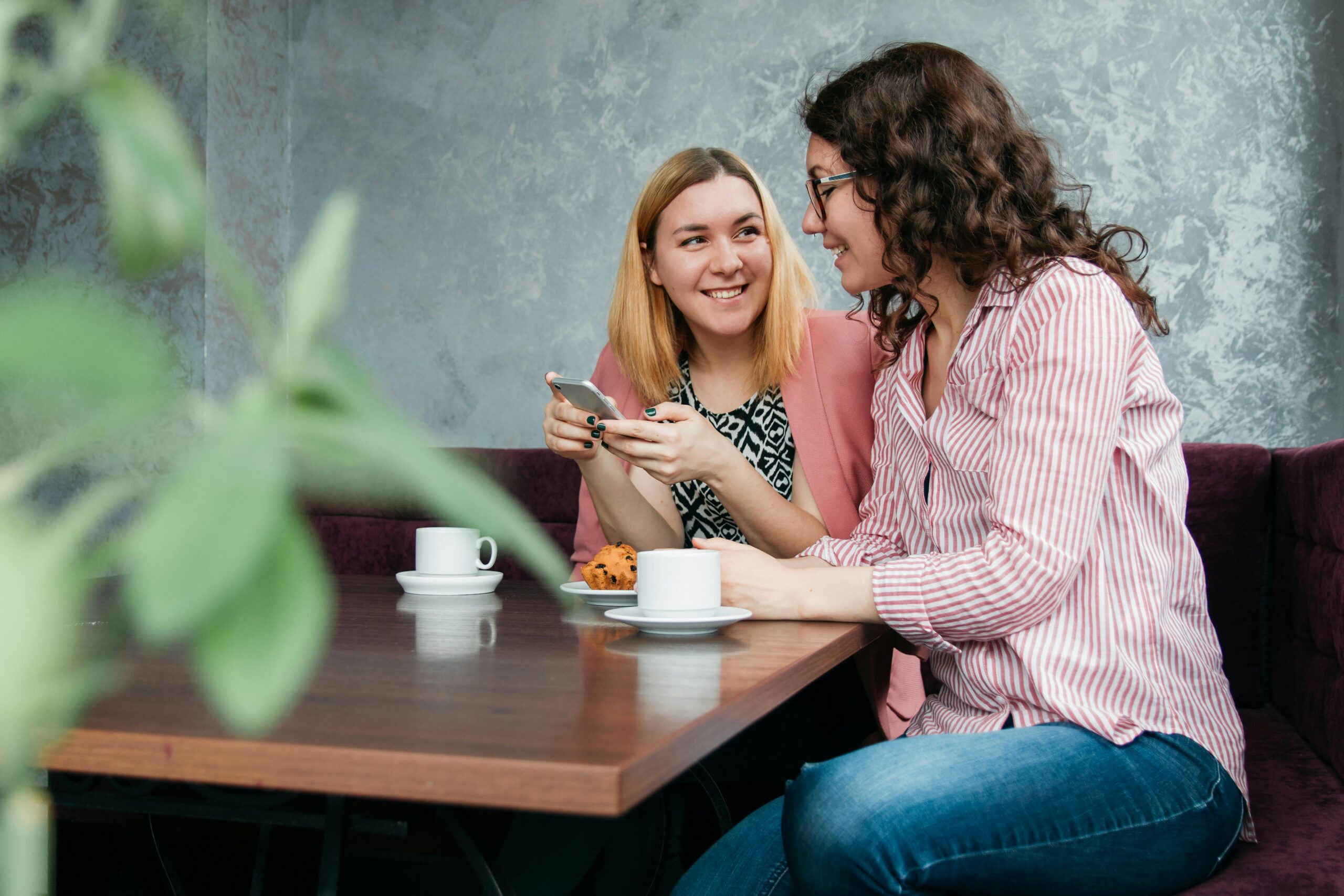 I Posted a Picture from My Surprise Party – Hours Later, My Stepmom Called Me Begging to Delete the Evidence