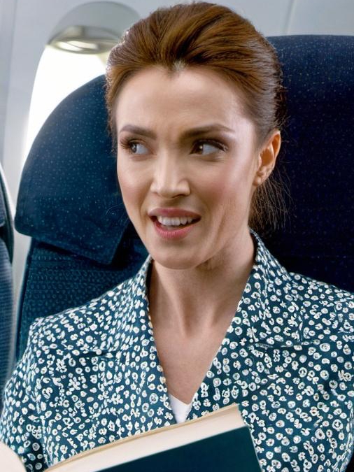 A Man Next to Me on the Plane Planned to Cheat on His Wife – I Devised a Plan to Expose Him