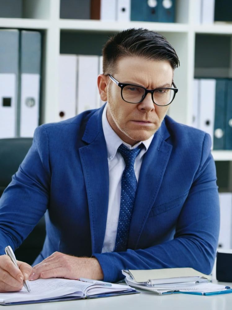 My Boss Fired Me for Wearing Cheap Clothes – My Co-workers Stood up for Me and Taught Him a Lesson