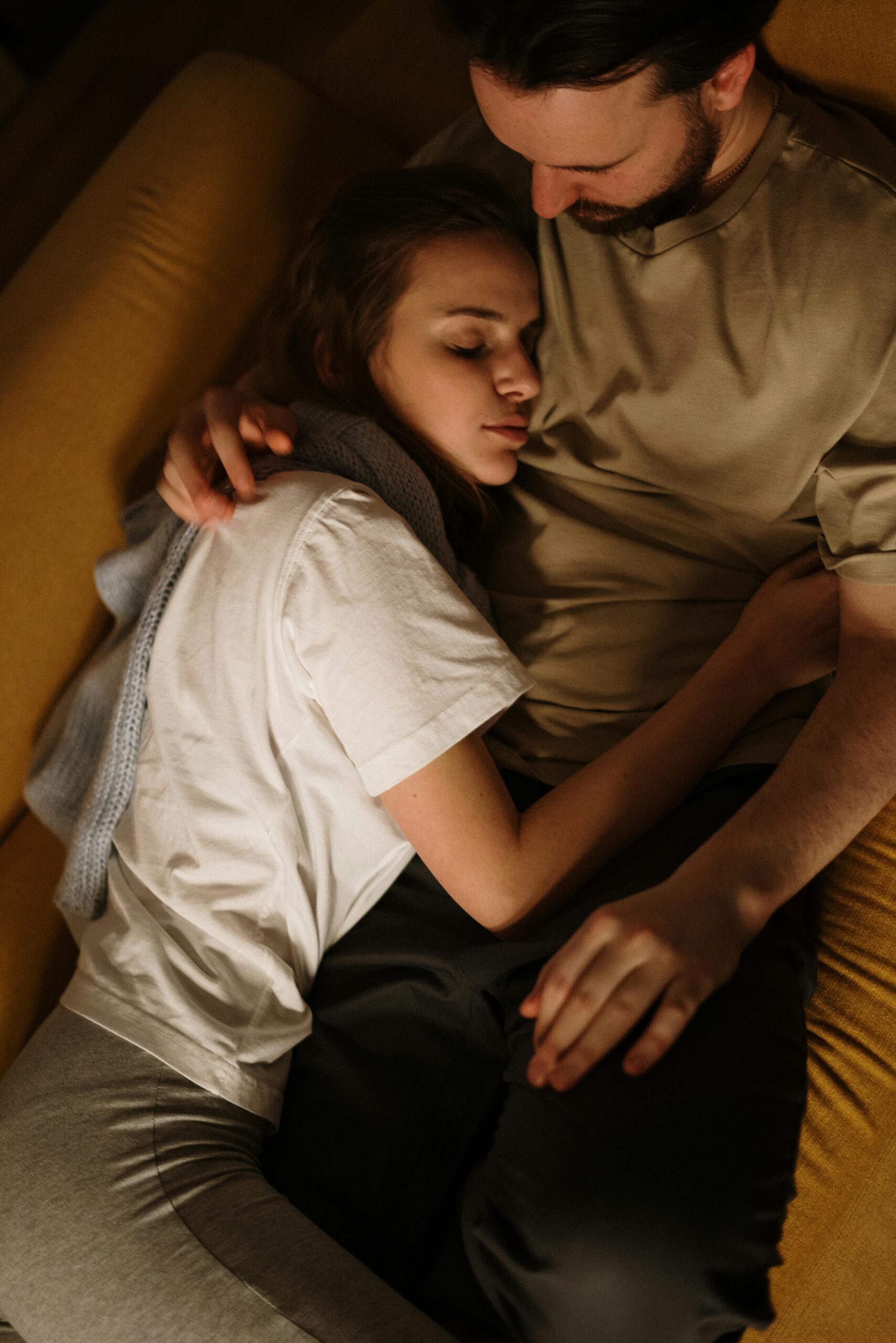 My Wife Became a Surrogate without My Knowledge – The Truth behind It Shattered Our Family