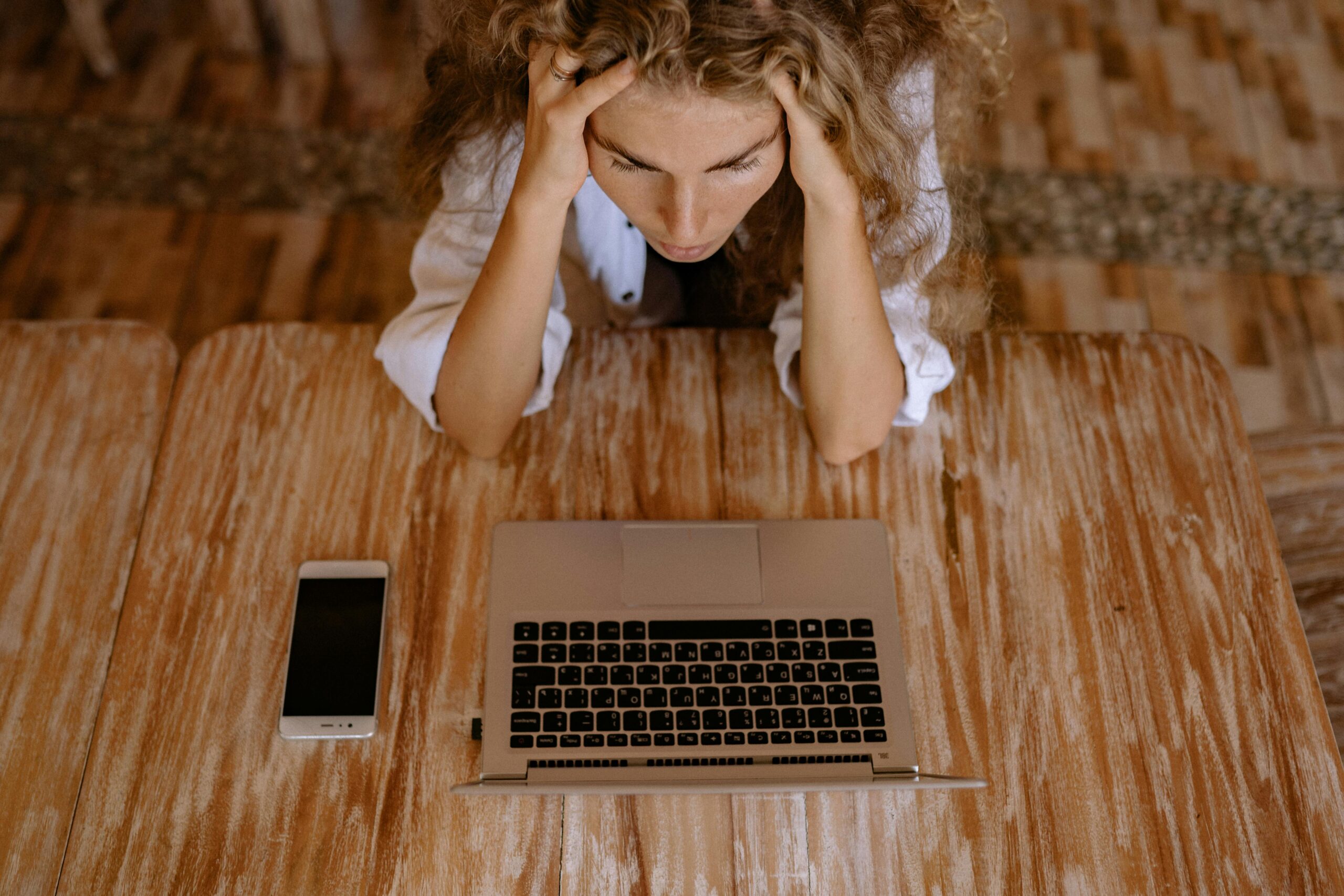 I Posted a Picture from My Surprise Party – Hours Later, My Stepmom Called Me Begging to Delete the Evidence