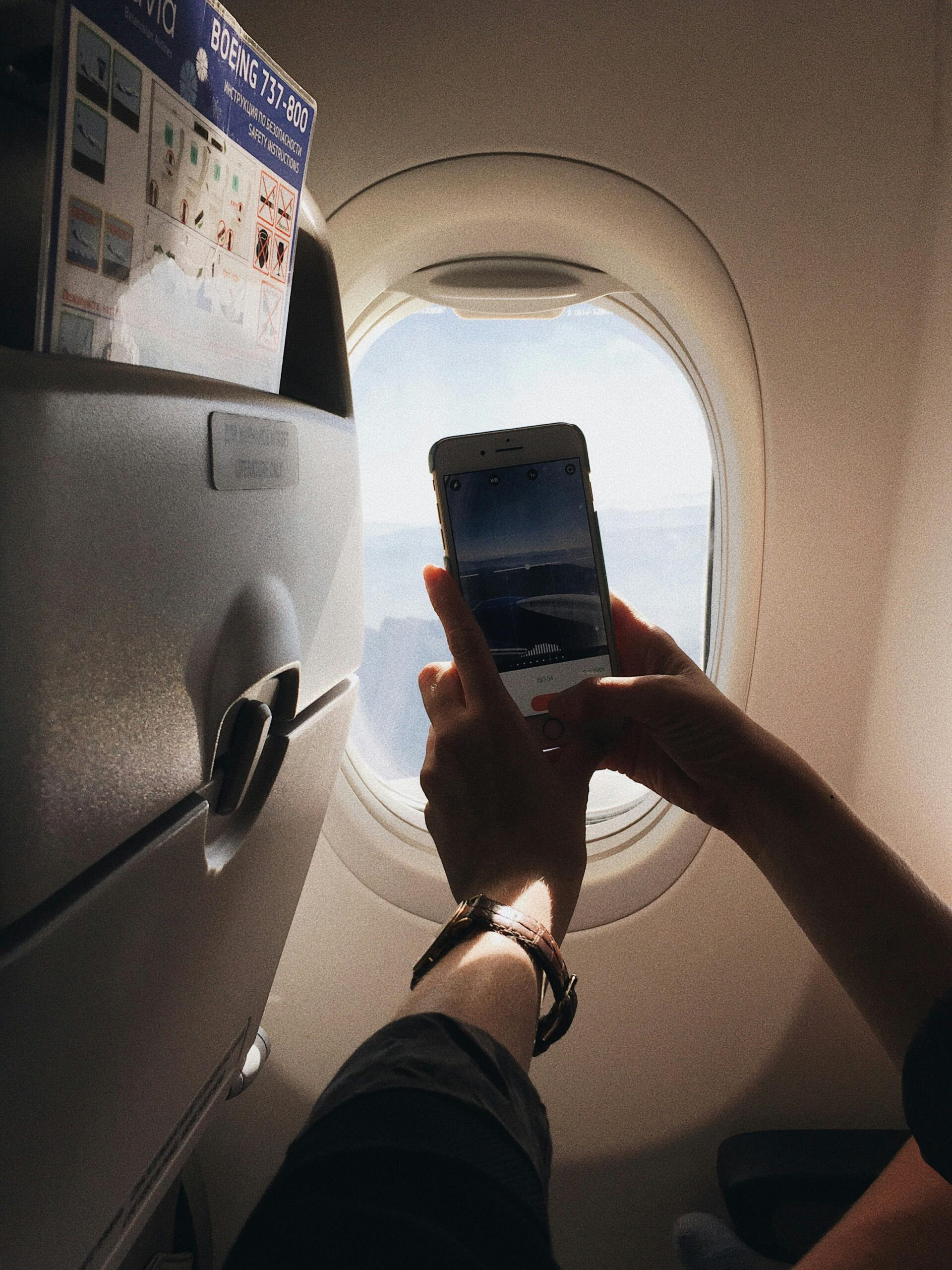 A Man Next to Me on the Plane Planned to Cheat on His Wife – I Devised a Plan to Expose Him
