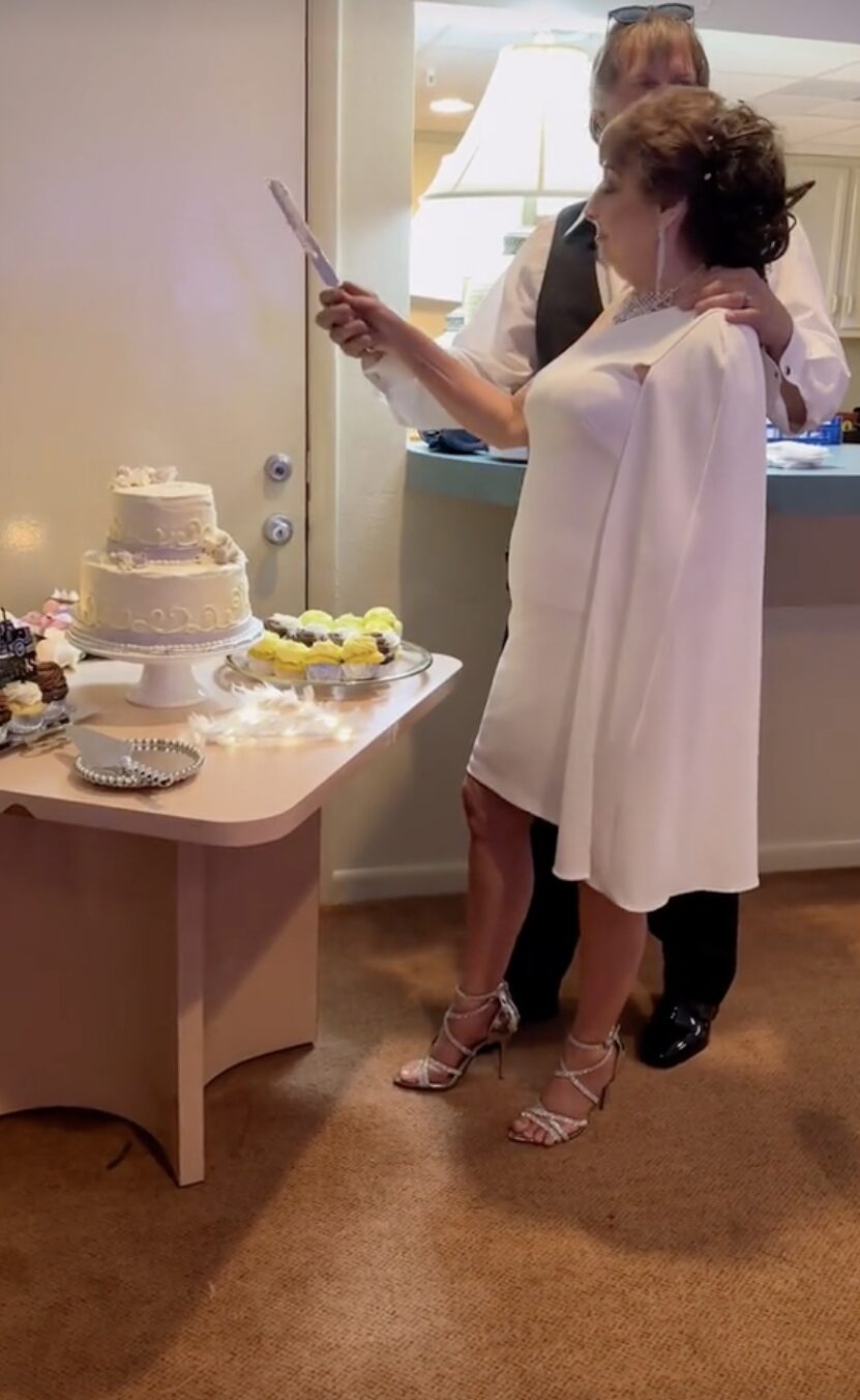 80-Year-Old Bride Wows People in Wedding Dress before Marrying 60-Year-Old Fiancé – Her Look Shocks Everyone