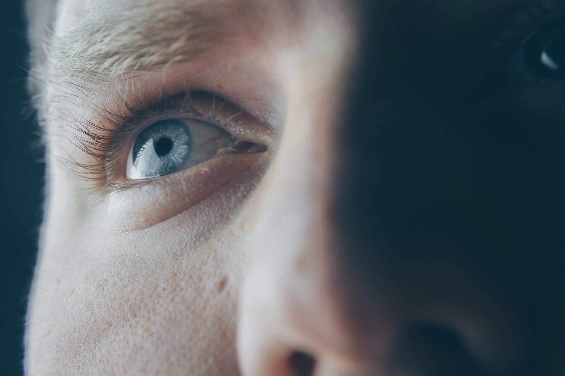 I Took a DNA Test after a Stranger Showed Up at My Doorstep Claiming to Be My Twins’ Biological Father — Story of the Day
