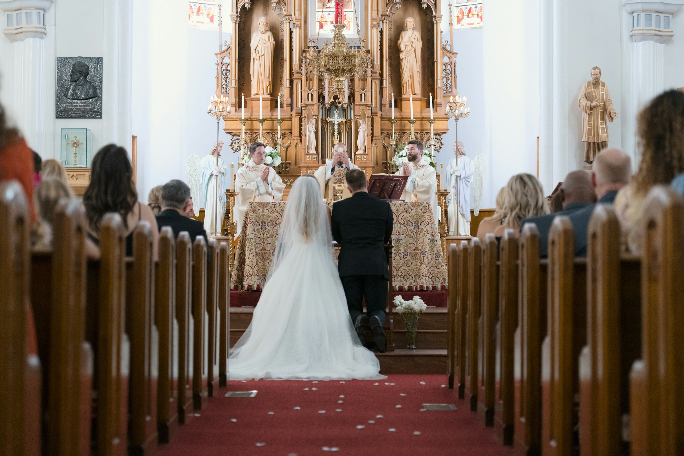 My Groom Left Me at the Altar, It Turned out to Be a Blessing