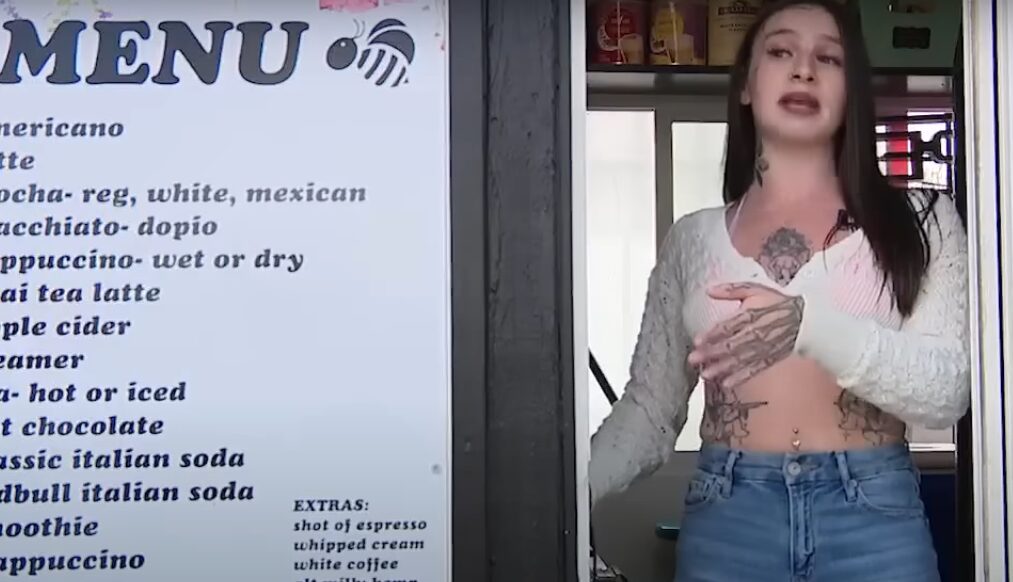 Young Barista Smashes Customer’s Windshield with a Hammer — People Praise Her after Finding out Why She Did It