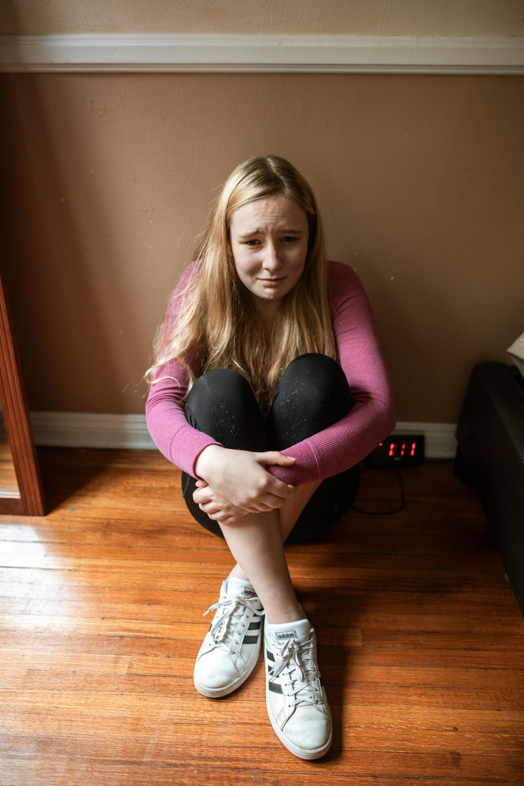 I Gave My Late Wife’s Letters to Our Daughters at Their Graduation, It Turned Our Lives Upside Down