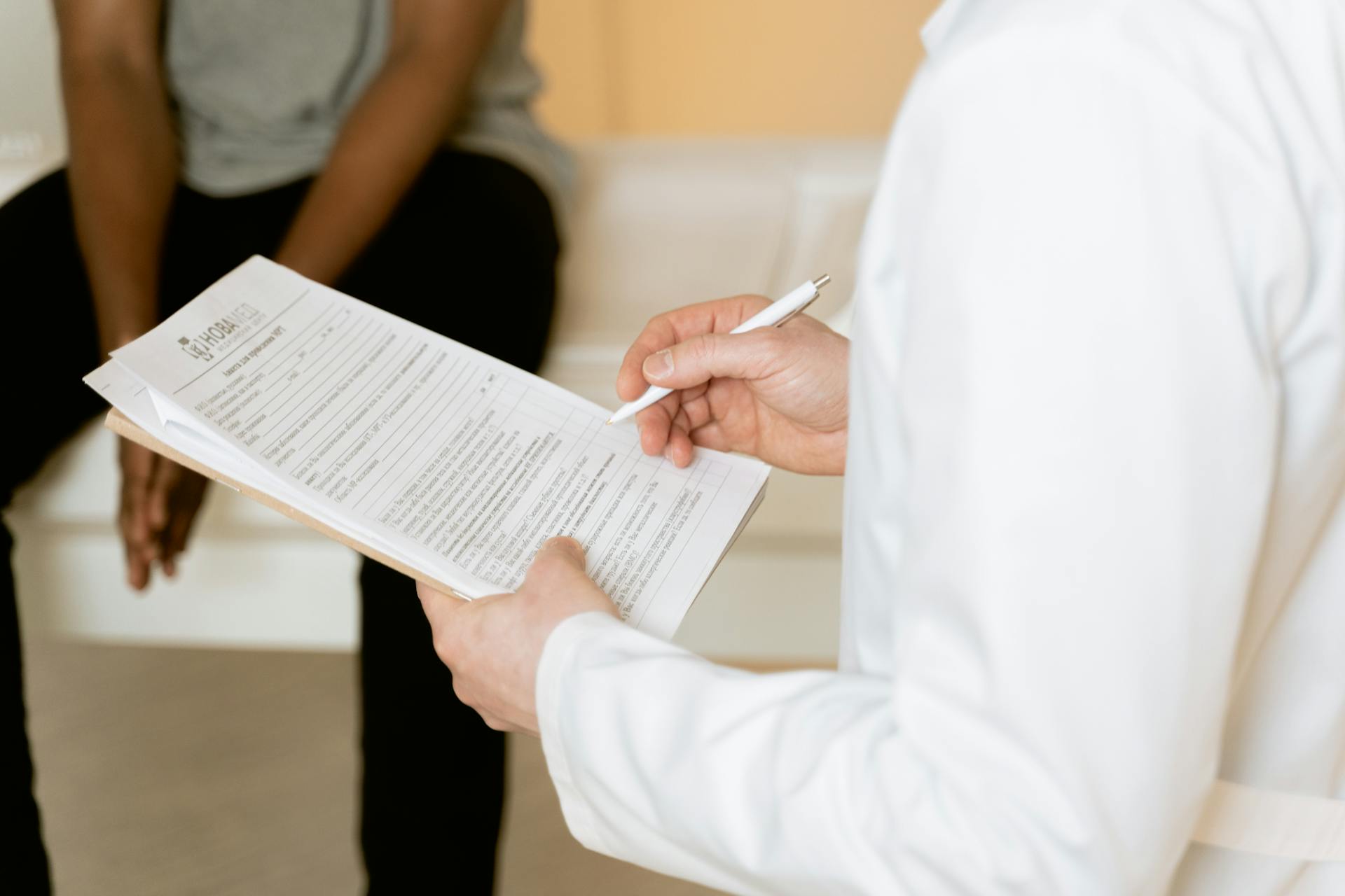 I Took a DNA Test after a Stranger Showed Up at My Doorstep Claiming to Be My Twins’ Biological Father — Story of the Day