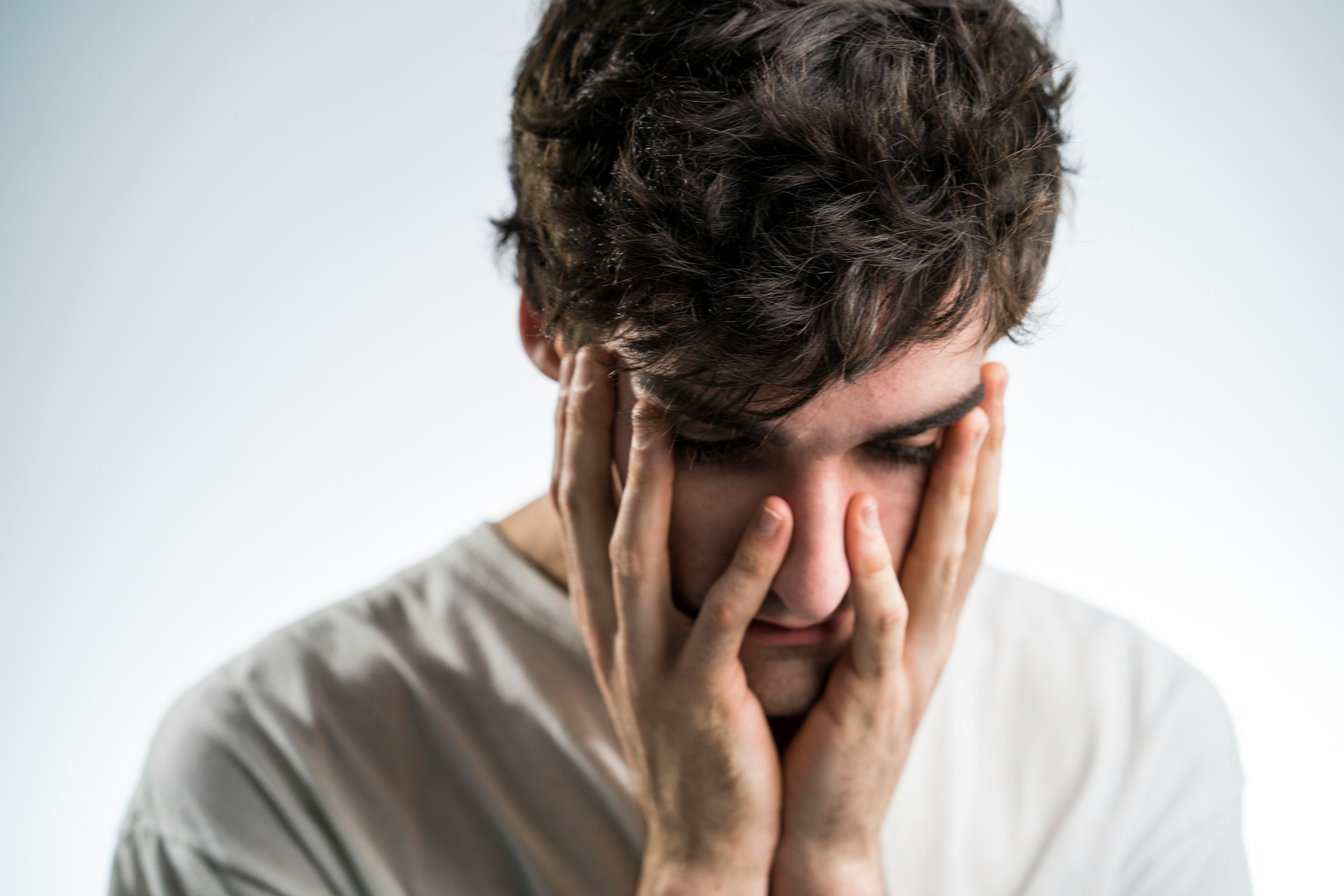 I Took a DNA Test after a Stranger Showed Up at My Doorstep Claiming to Be My Twins’ Biological Father — Story of the Day