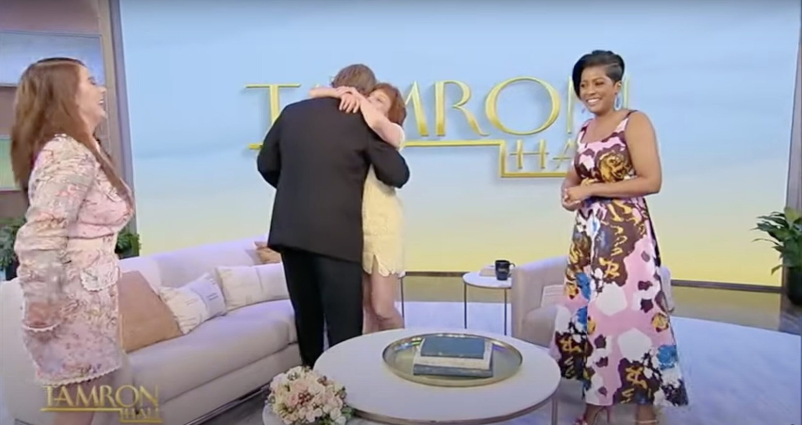 80-Year-Old Bride Wows People in Wedding Dress before Marrying 60-Year-Old Fiancé – Her Look Shocks Everyone