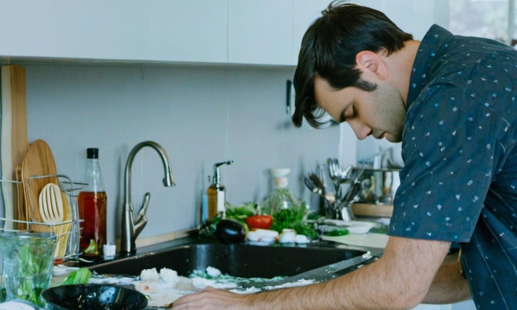 My Husband Put up a Poster of His Ex-Wife in the Kitchen to Motivate Me to Lose Weight — I Made Him Regret It