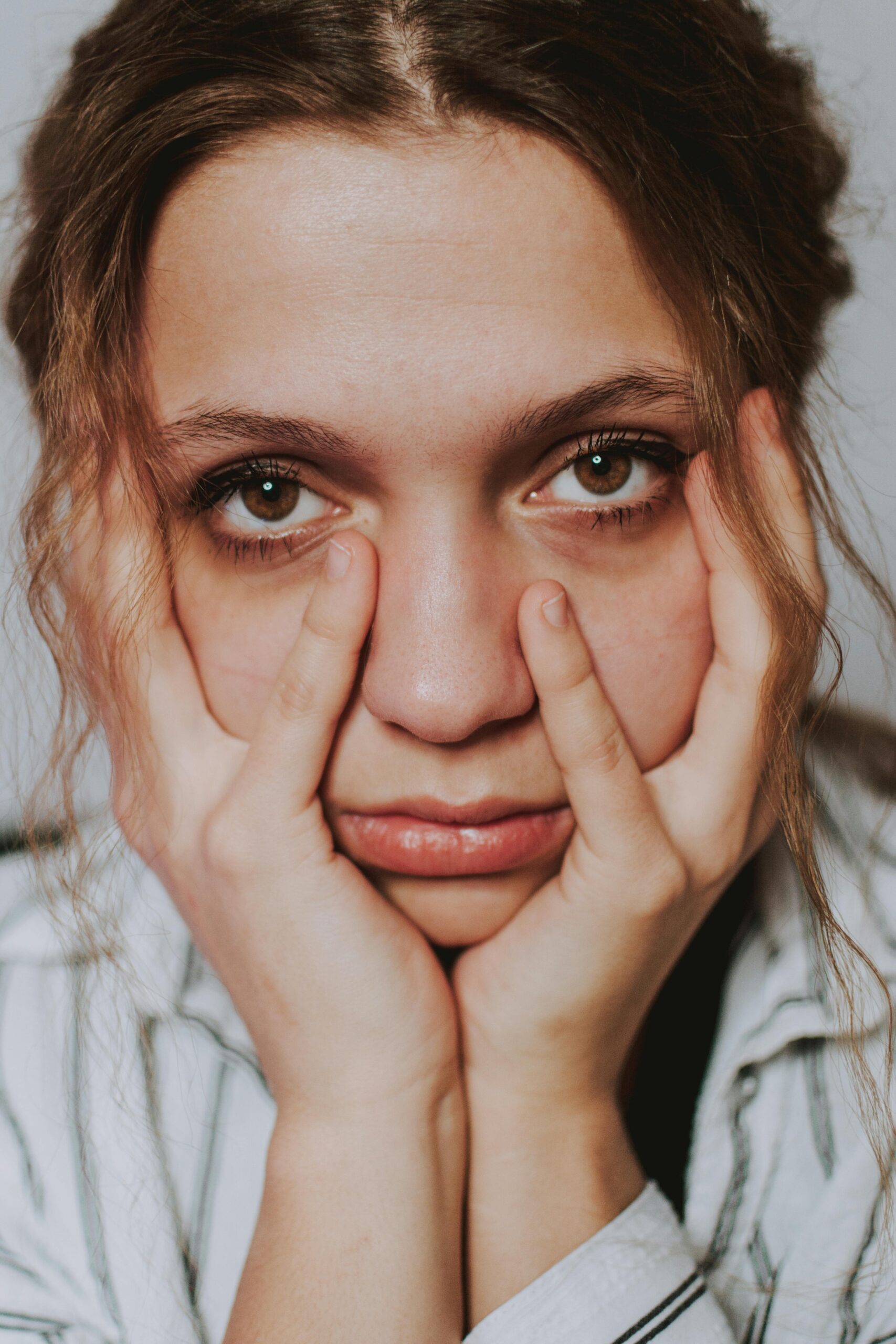 I Asked My Best Friend to Pretend We're a Couple in Front of My Parents, Now We Are Engaged — Story of the Day